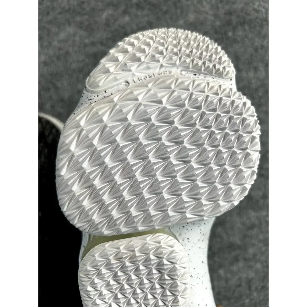 Nike step onto